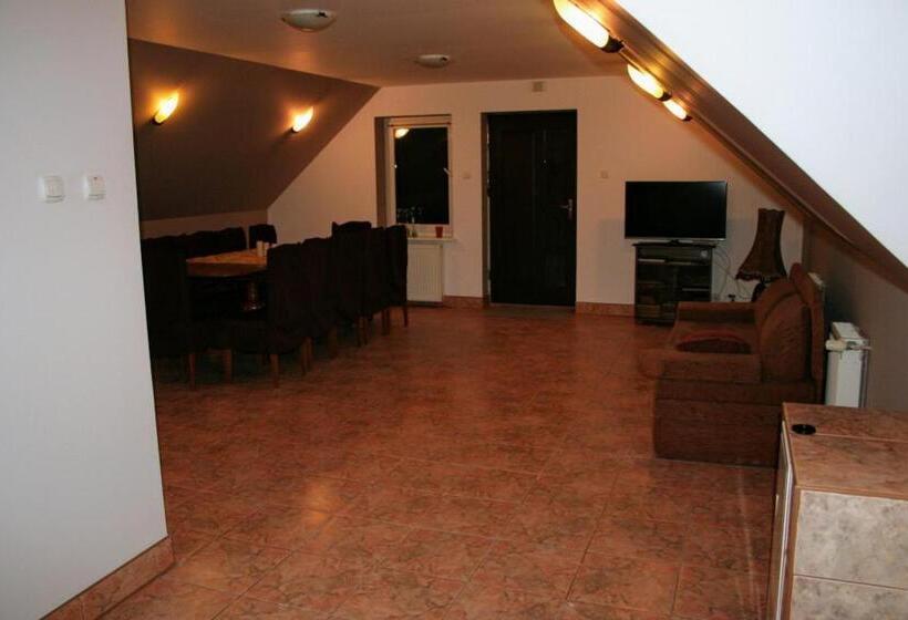 호텔 Chata Za Wsią