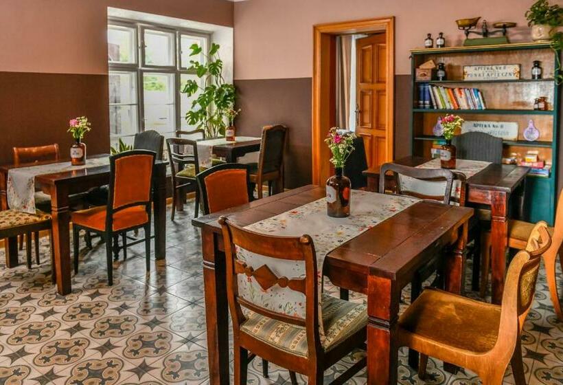 בית מלון כפרי Dawna Apteka Old Pharmacy