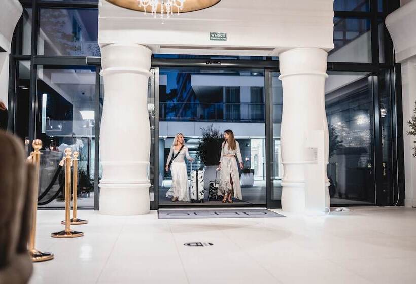 酒店 Dune Beach Resort C