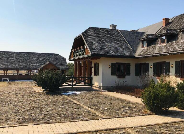 בית מלון כפרי Dworek Pod Wiechą