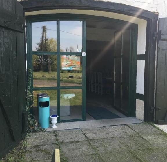 בית מלון כפרי Dwór Muławki