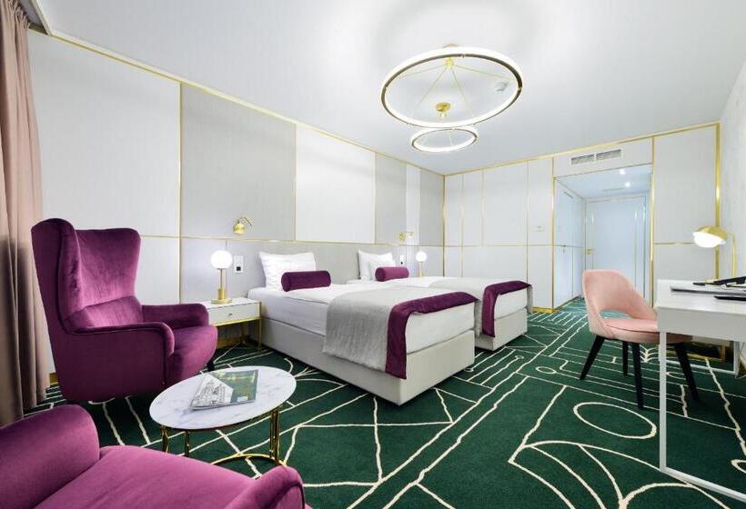 ホテル Ferreus Modern Art Deco