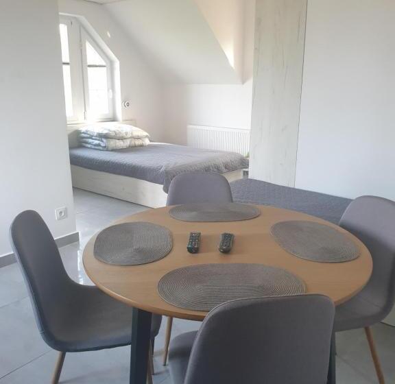 Отель Gospodarstwo Agroturystyczne ,, Pod Dębem