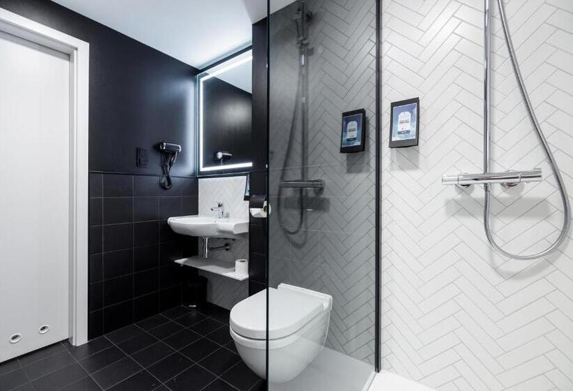 ホテル Kyriad Stargard