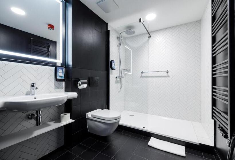 ホテル Kyriad Stargard