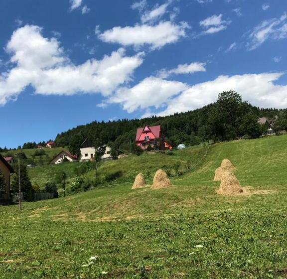 فندق Malinowy Domek