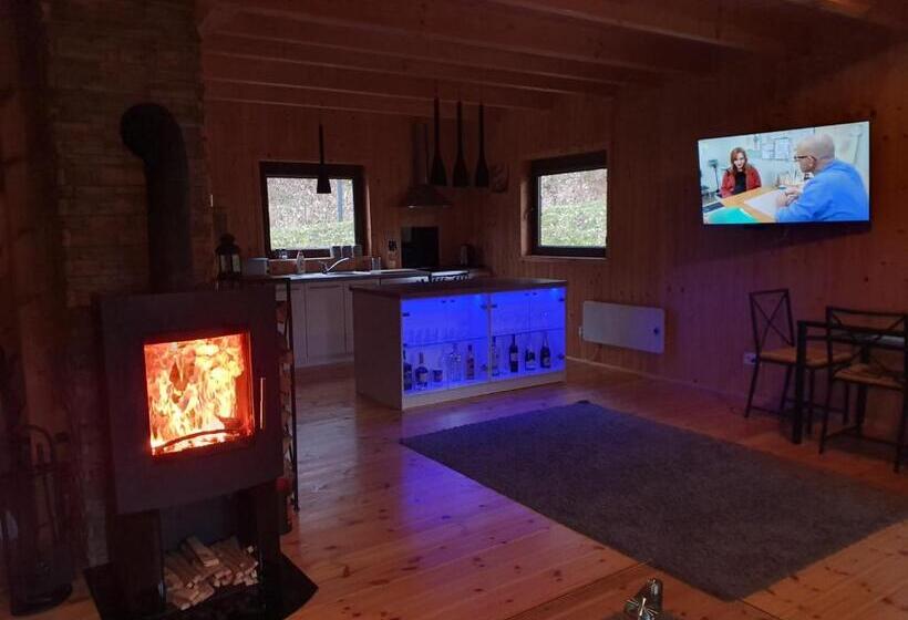 ホテル Mana Village   Jacuzzi & Sauna