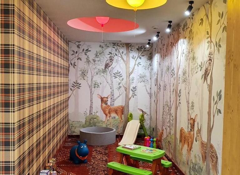 Отель Maria & Spa