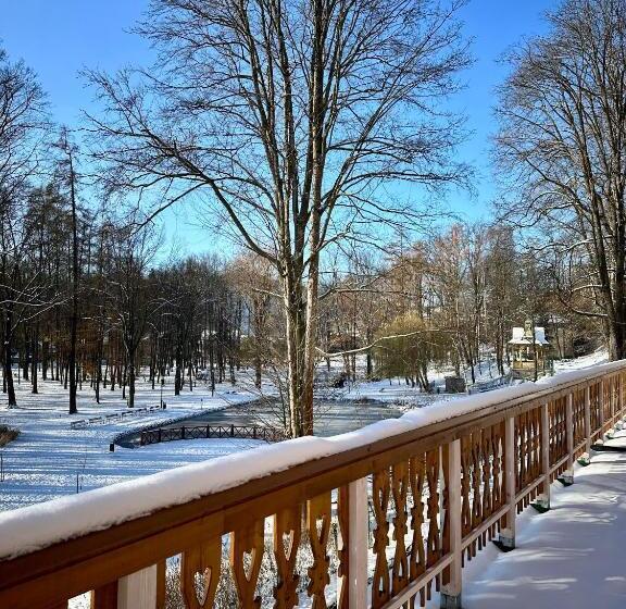 Отель Maria & Spa