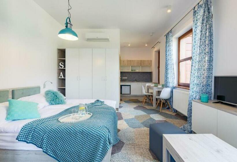 ホテル Osada Konna Assanya Rezydencja Assanya