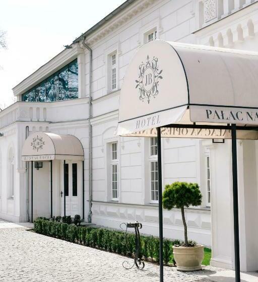 هتل Pałac Na Opieszynie