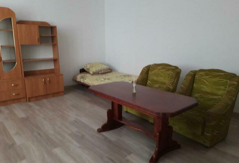 فندق Noclegi U Janinki