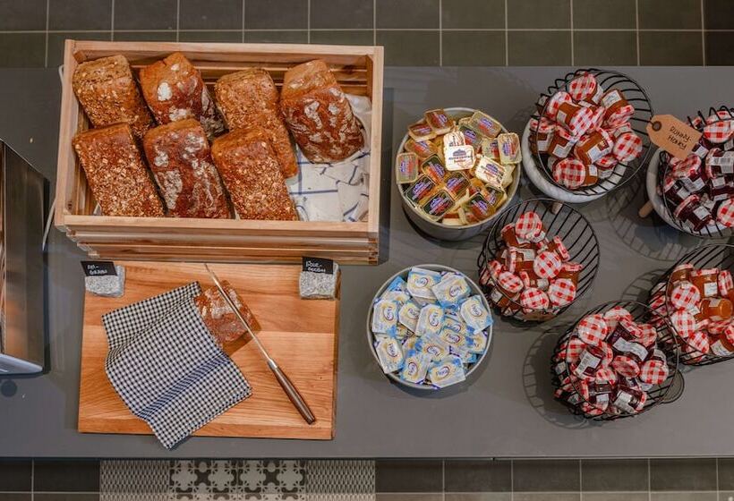 Отель Radisson Red Gdansk, Wyspa Spichrzów