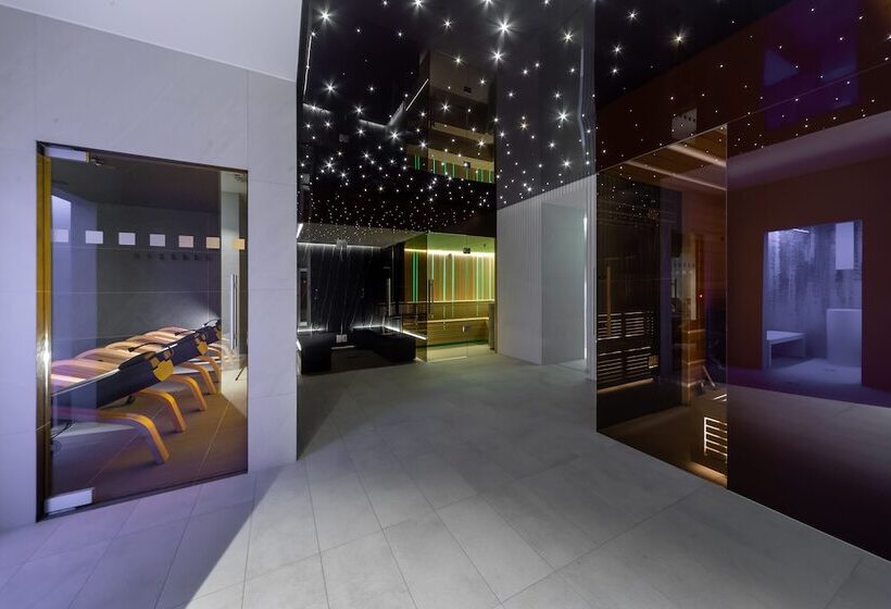 Отель Radisson Red Gdansk, Wyspa Spichrzów