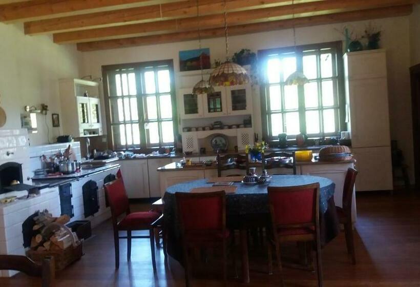 Отель Ropki Dwór Rajdany