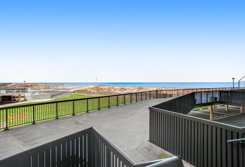 هتل Sea Colony  2604 Round Robin