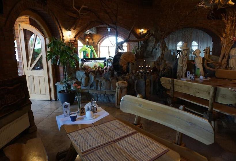 בית מלון כפרי Staropolska