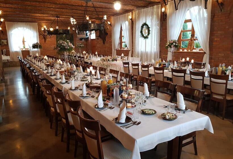 בית מלון כפרי Staropolska