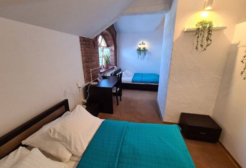 בית מלון כפרי Staropolska