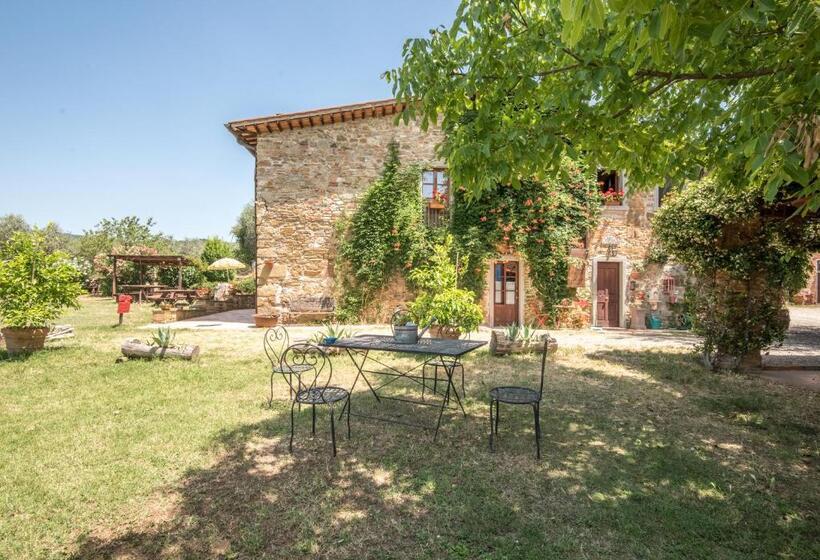 ホテル Poggio Primo   Trilocale Etrusco