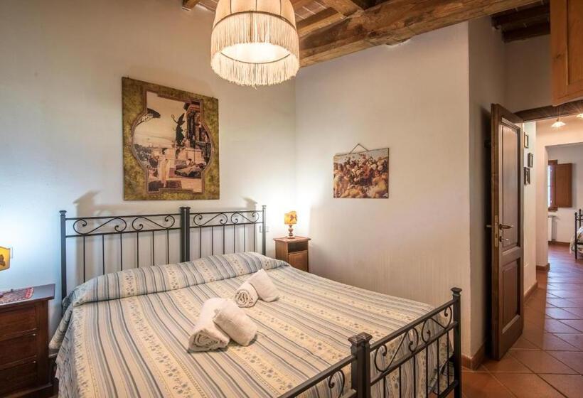 ホテル Poggio Primo   Trilocale Etrusco