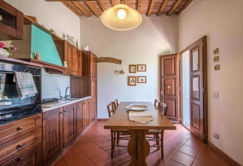 ホテル Poggio Primo   Trilocale Etrusco