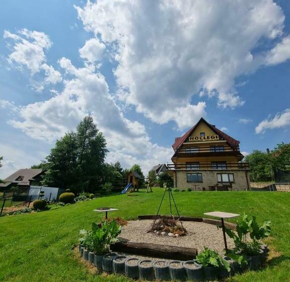 בית מלון כפרי Willa Anna Kluszkowce