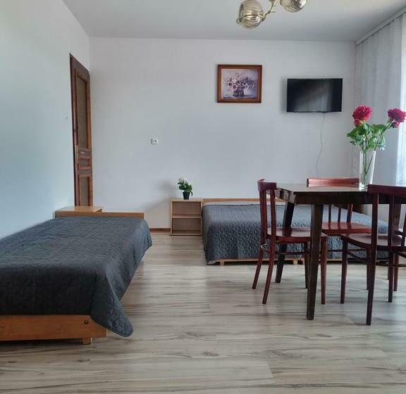 בית מלון כפרי Willa Anna Kluszkowce