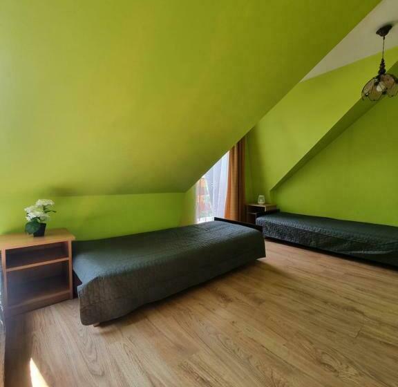 בית מלון כפרי Willa Anna Kluszkowce