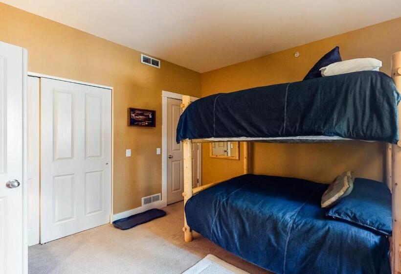 בית מלון כפרי Wood River Condo