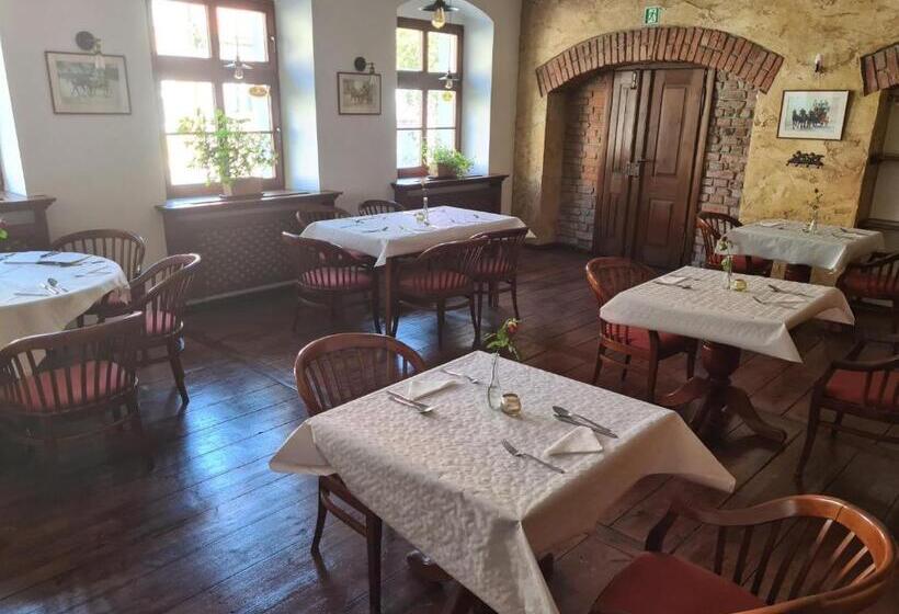 هتل Zajazd Kultury, Dawniej Pocztowy