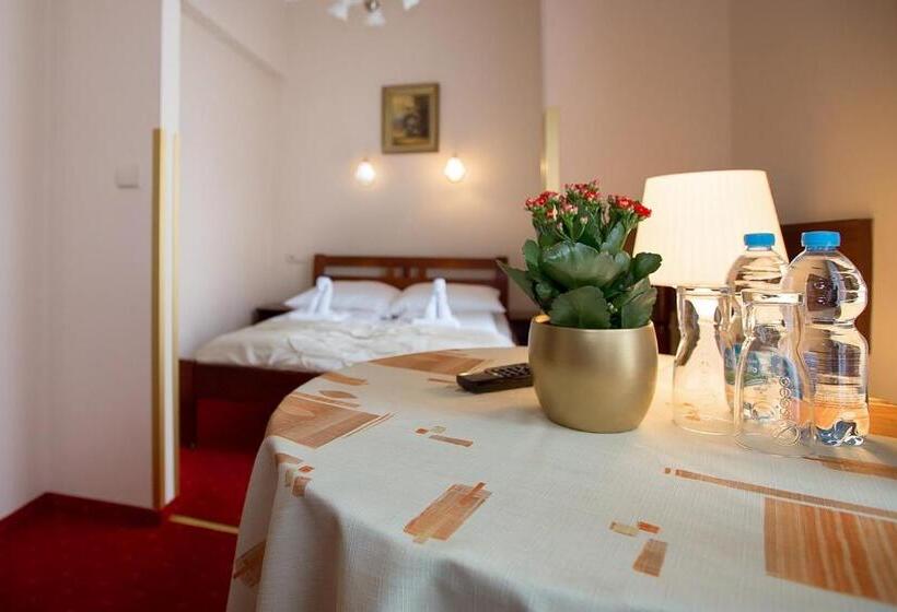 酒店 Zamek Chałupki