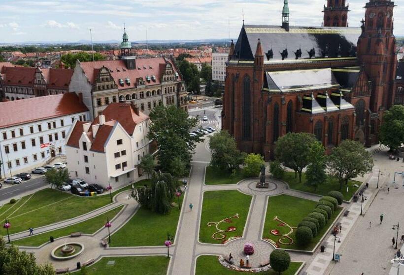 Katedralna Apart S Legnica