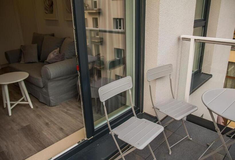 Krasińskiego 15a  10