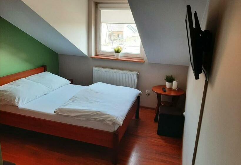 מוטל Smaczny Zakątek