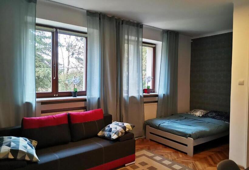 Ohotelik Pensjonat W Poniatowej