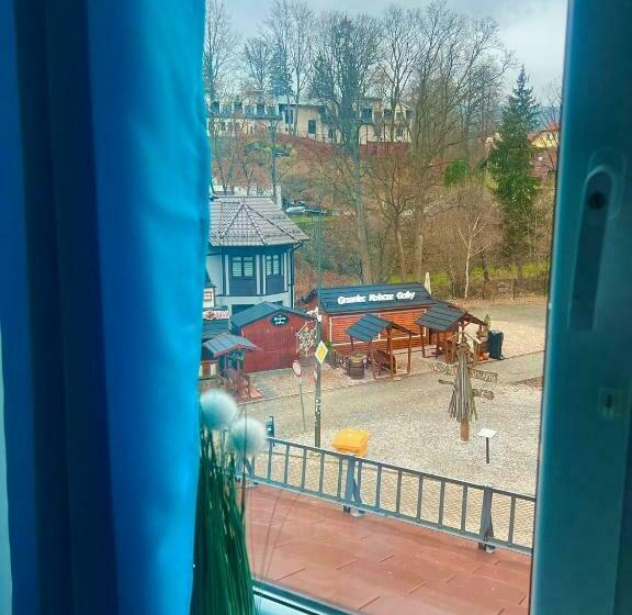 ペンション Apartamenty I Pokoje Gościnne Ala Ii