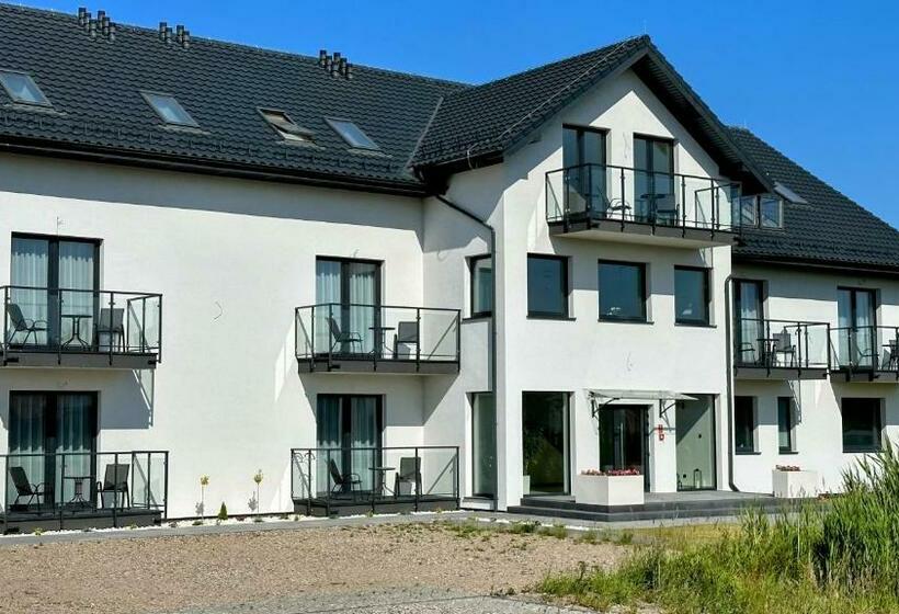 بنسيون Bursztynowa Rosa & Wypożyczalnia Rowerów Elektrycznych