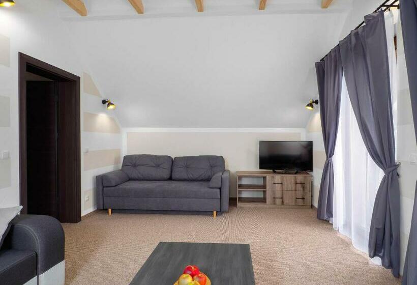 ペンション Domek Na Słonej