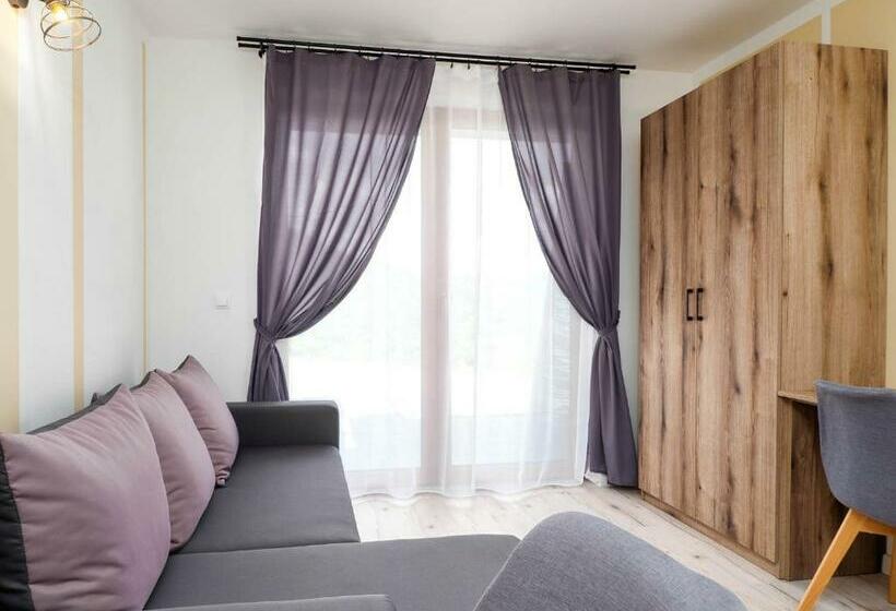 ペンション Domek Na Słonej