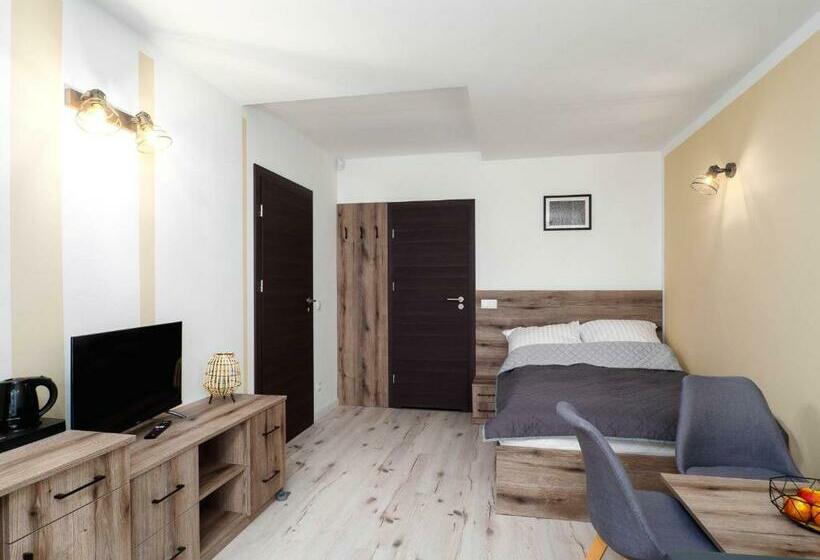 ペンション Domek Na Słonej