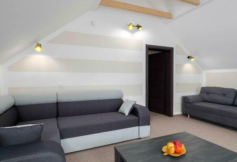 ペンション Domek Na Słonej