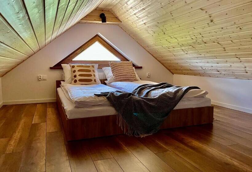 פנסיון Donikąd