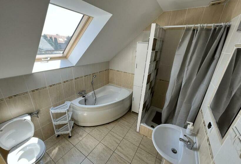 بنسيون Malibu Grzybowo