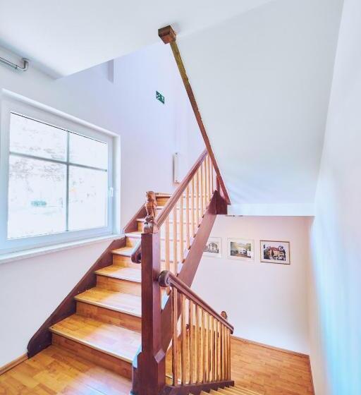 بنسيون Marel Apartments U Sowy  Sauna Polanica Zdrój