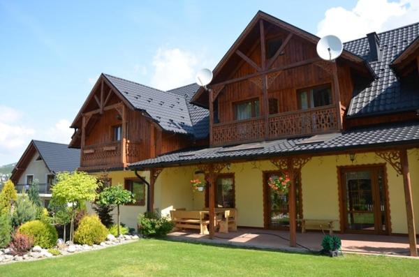 ペンション Osada Turystyczna Malinów