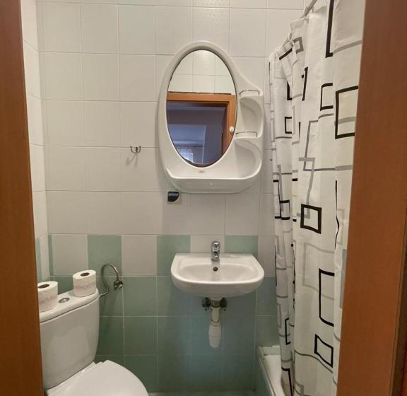 بنسيون Pokoje Gościnne Estera