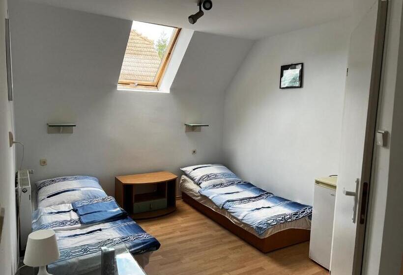 膳宿费 Pomerania Pokoje U Oliwii