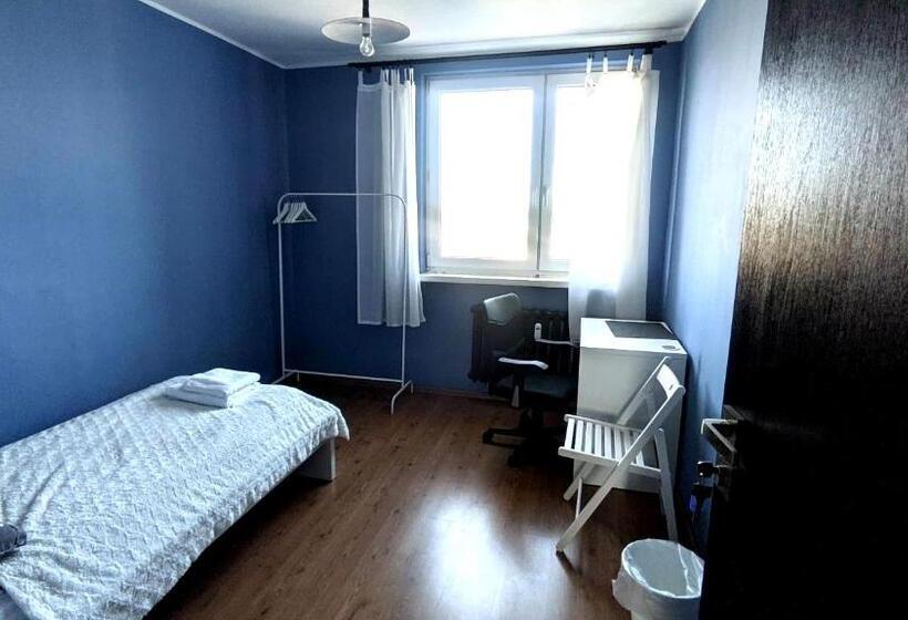 ペンション Seaside Apartment