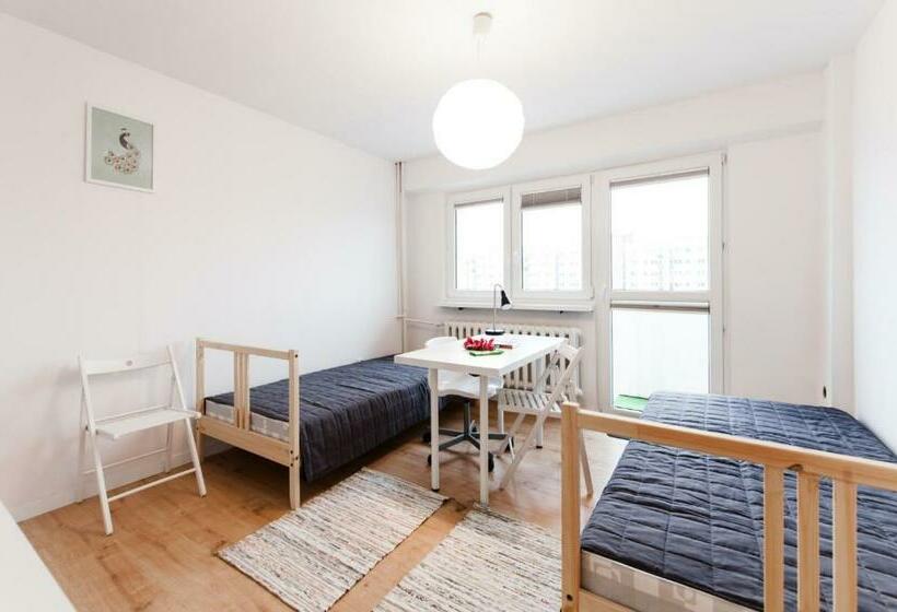 פנסיון Room, Kochanowskiego 32